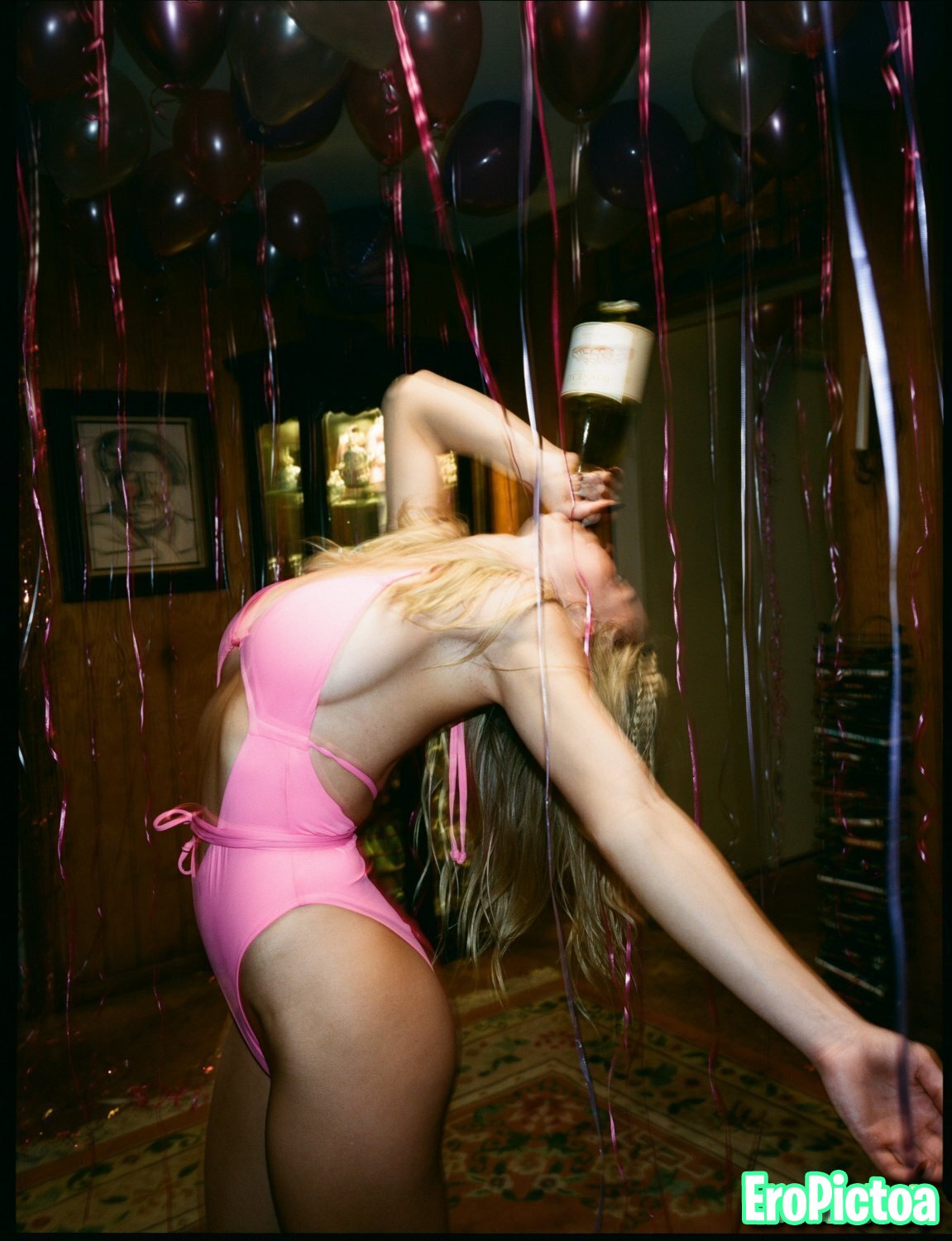Sydney Sweeney ass photo featuring Ass - Part 7