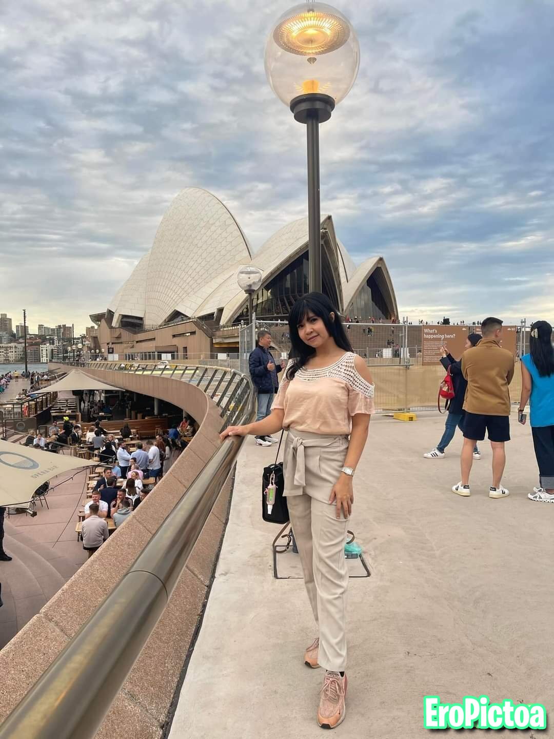 Holiday at Sydney photo featuring Amoy