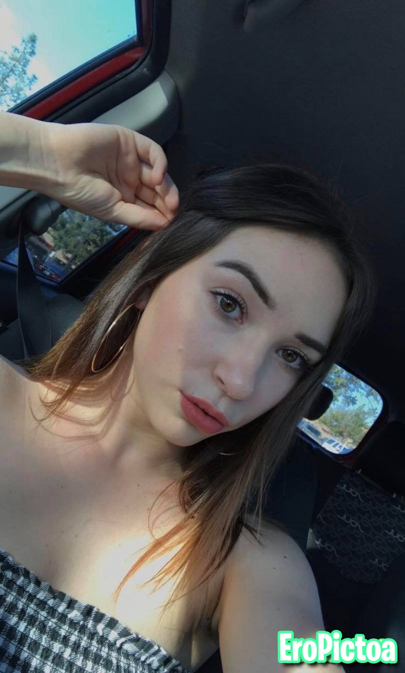 Sydney, 22, California photo - Part 42