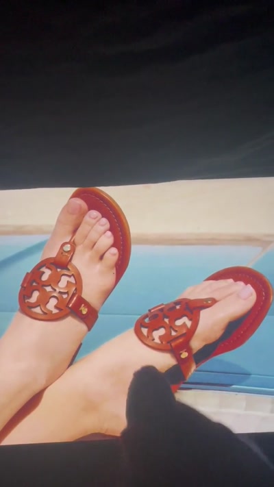 Thumbnail for Sydney Sweeney Feet Tribute