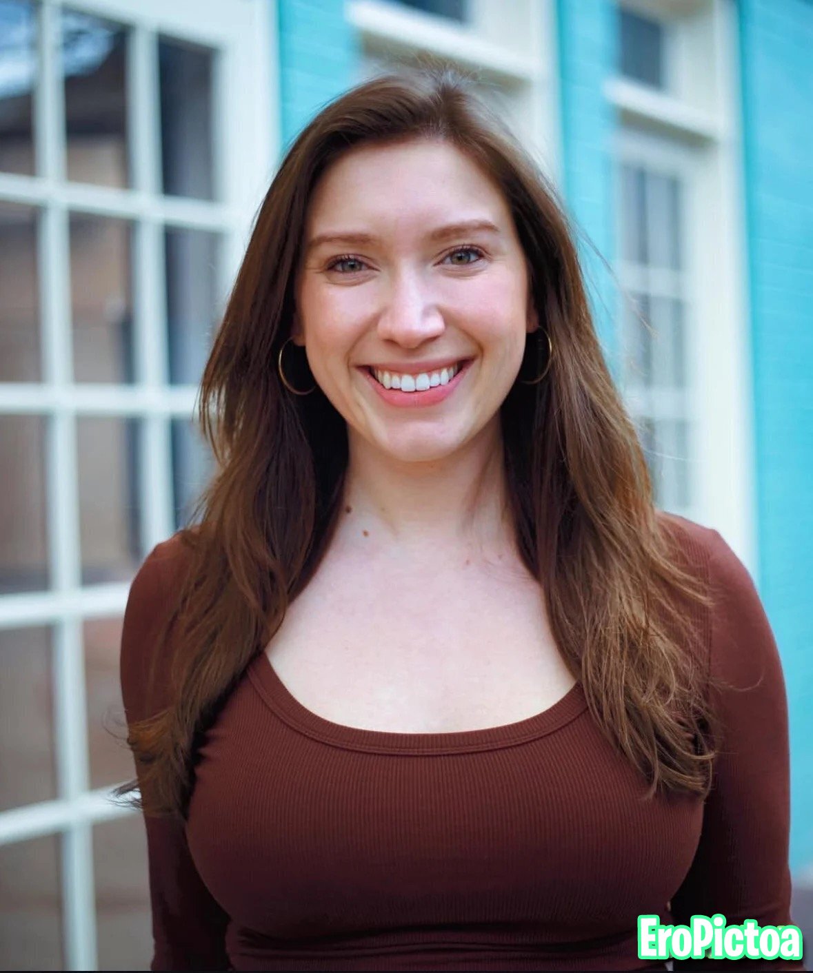 Slutty teacher Sydney photo featuring 32dd