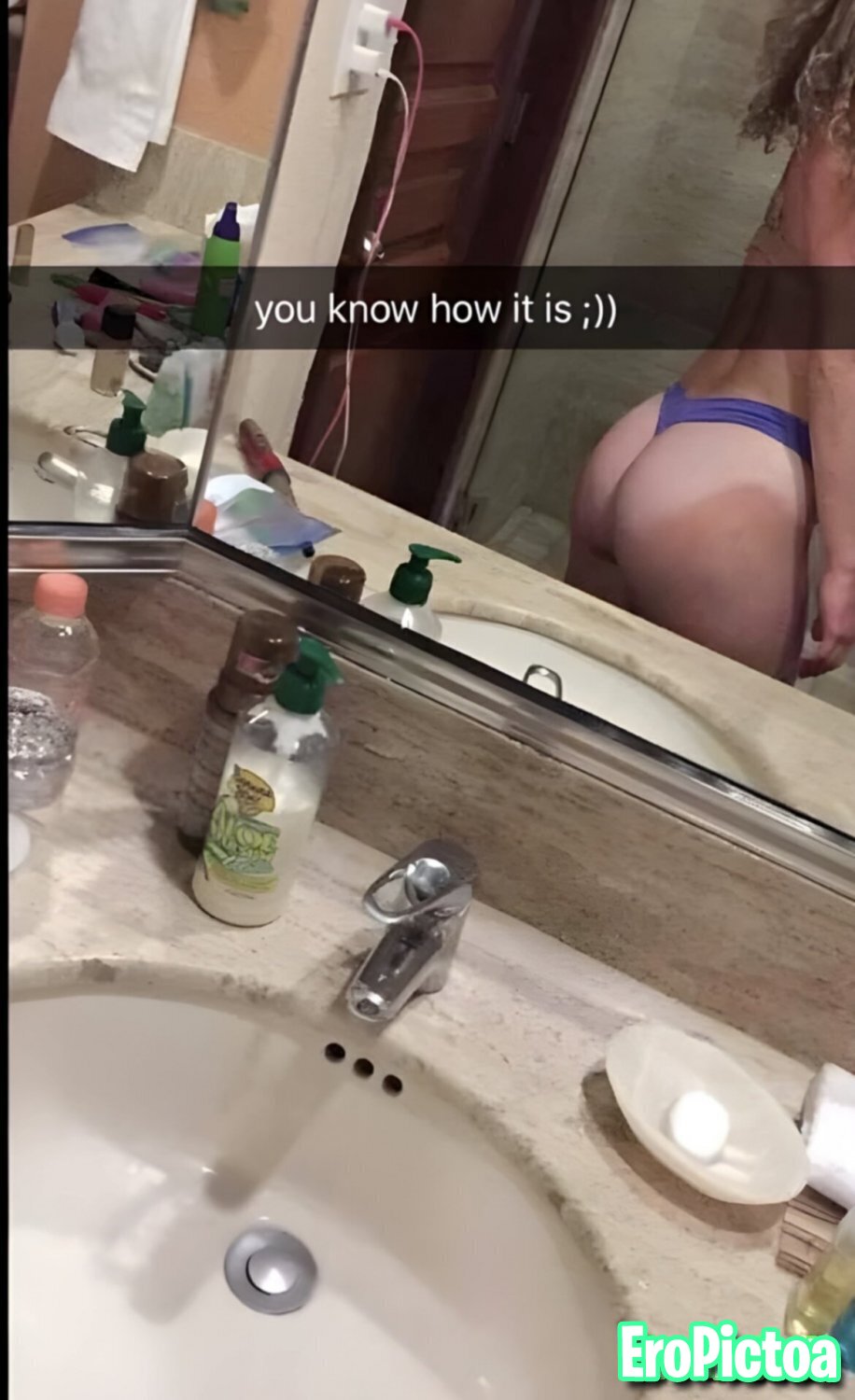 Sydney chatpic photo featuring Thong