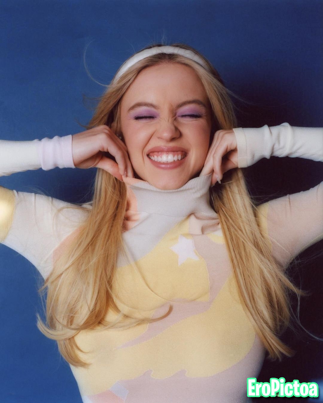 Sydney Sweeney 3 photo featuring Famosa - Part 10