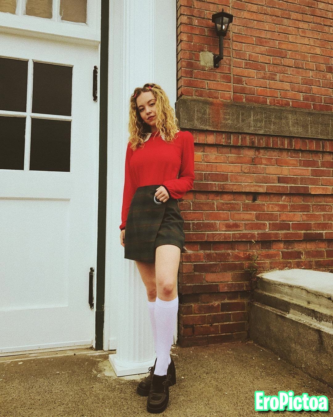 Sydney Sweeney 3 photo featuring Tetona - Part 39