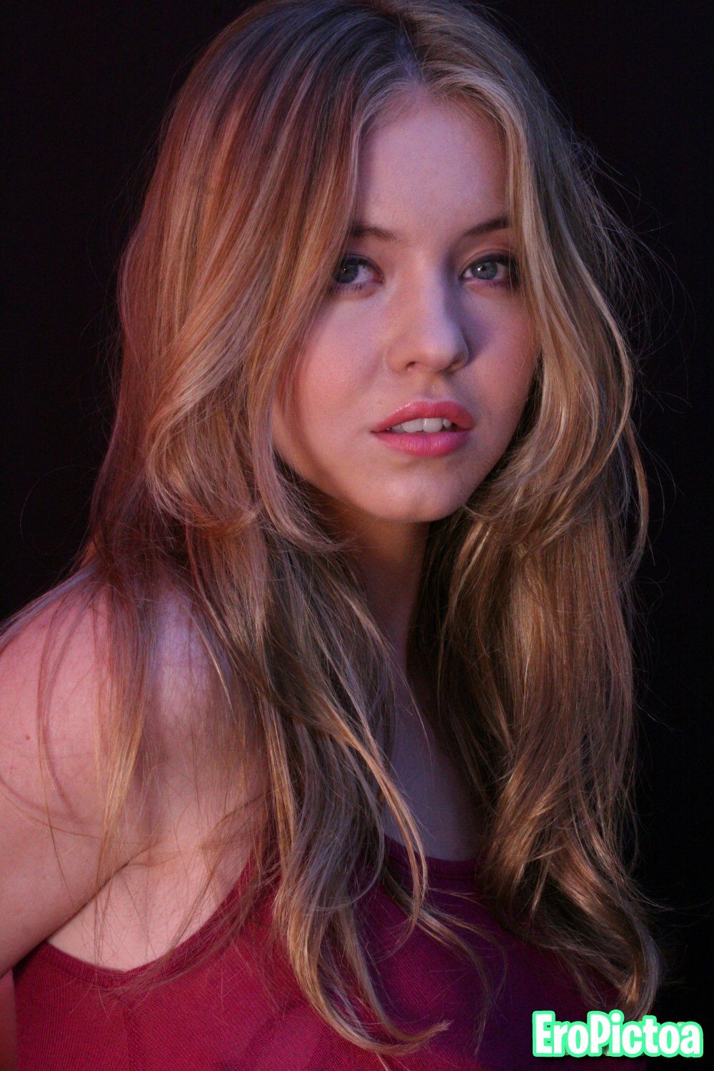 Sydney Sweeney 2 photo featuring Rubia