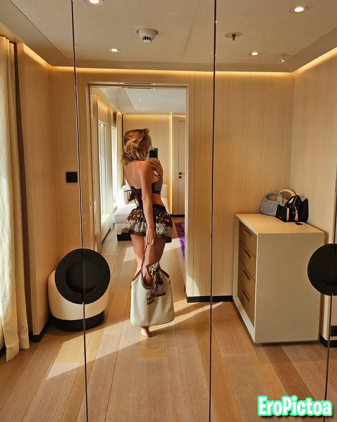 Sydney Sweeney 1 photo featuring Famosa - Part 31