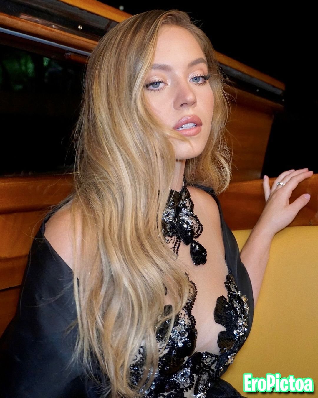 Sydney Sweeney 1 photo featuring Famosa - Part 71