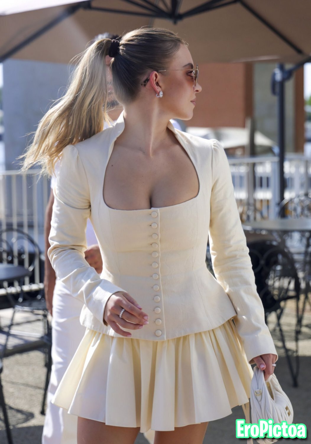 Sydney Sweeney 1 photo featuring Famosa - Part 79