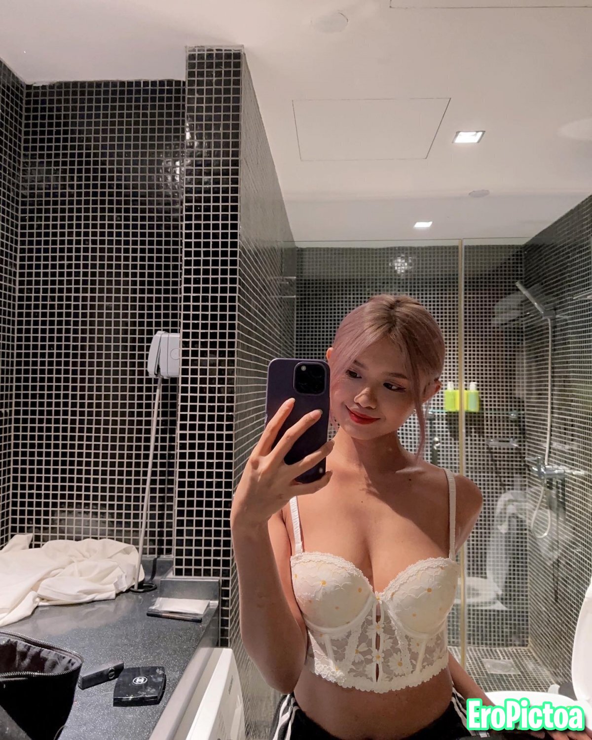 Space Tiktok photo featuring XXX