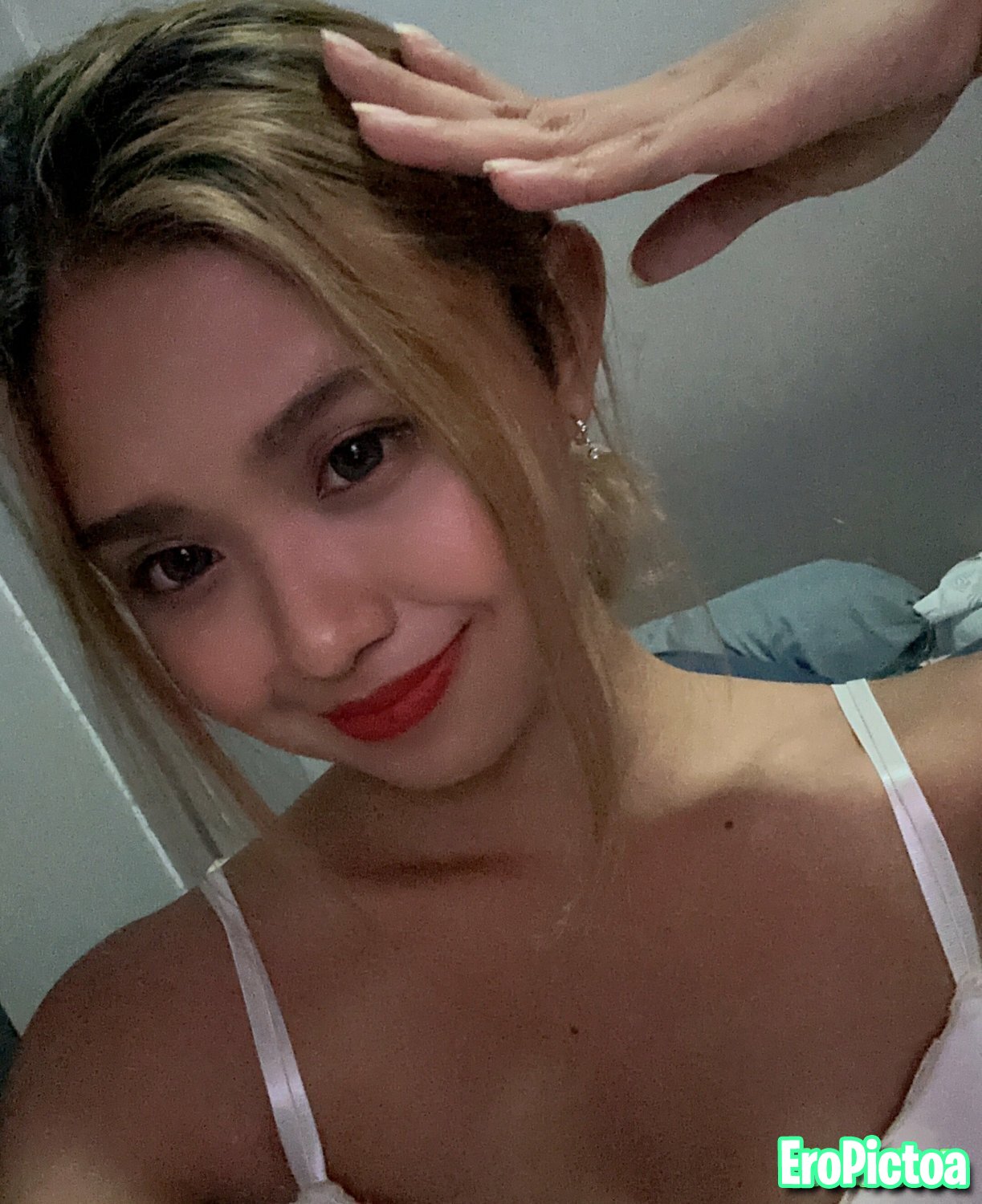 Space Tiktok photo featuring 18+
