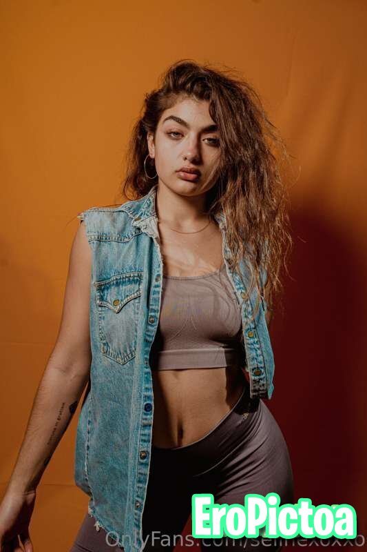TikTok Cuties 224 photo