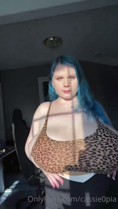 Thumbnail for Massive tits