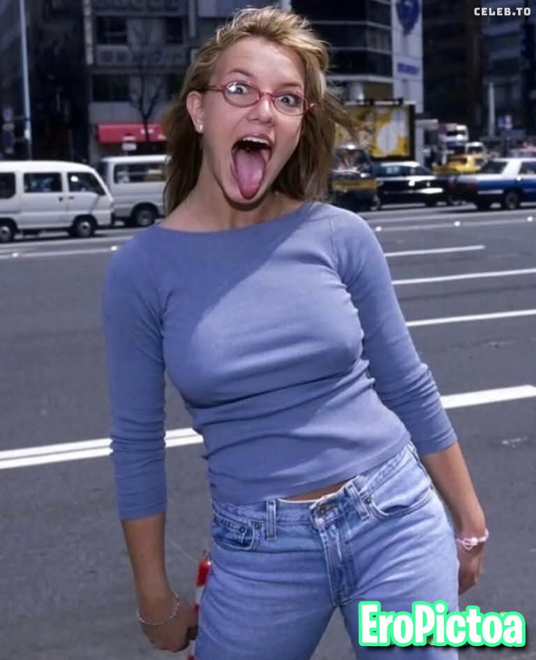 Britney Spears photo featuring Celeb