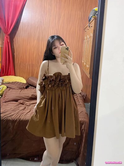 Thumbnail for Asian girl TikTok video call leaked 🇰🇭