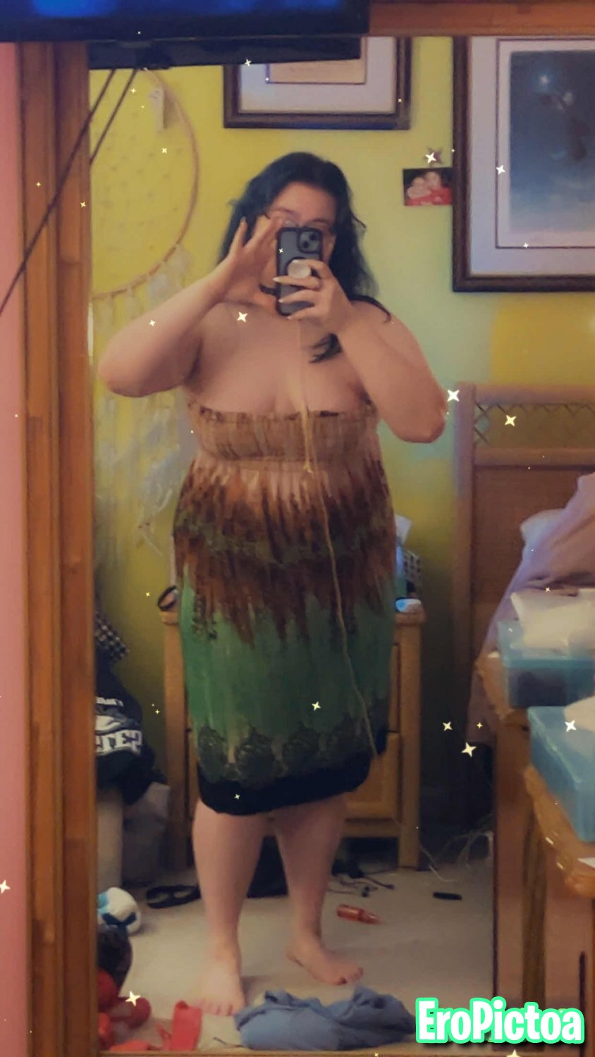 Chubby tiktok whore expose photo featuring Tits