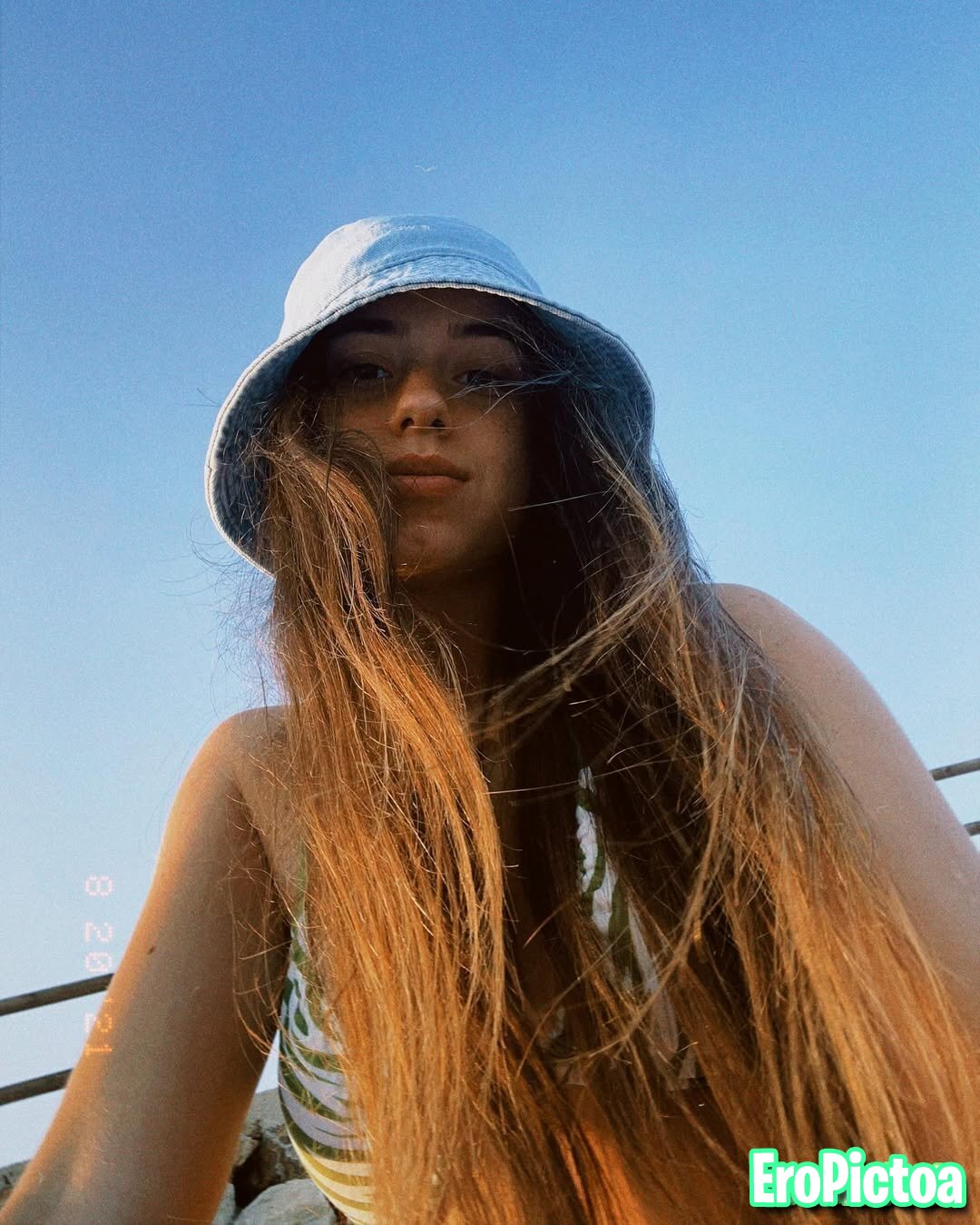 (ES🇪🇸) Lili Martinez lilimaartineez Española Mami Influencer TikToker España (ES🇪🇸) photo featuring spain