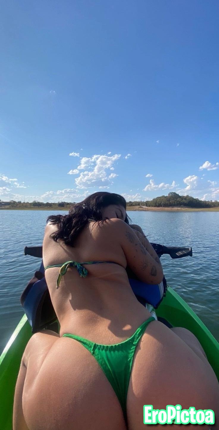 Maria do TikTok photo featuring ba