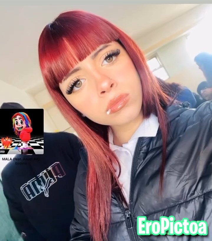 Hermosa tiktoker culona joven pelirroja +18 photo featuring Colombiana - Part 17