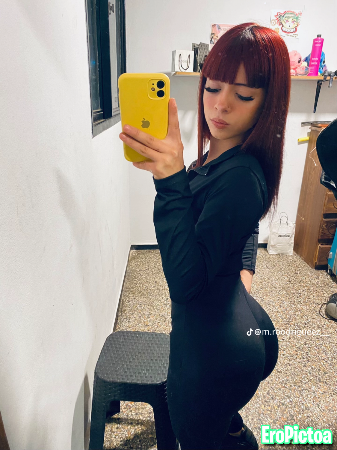 Hermosa tiktoker culona joven pelirroja +18 photo featuring Hermosa - Part 5