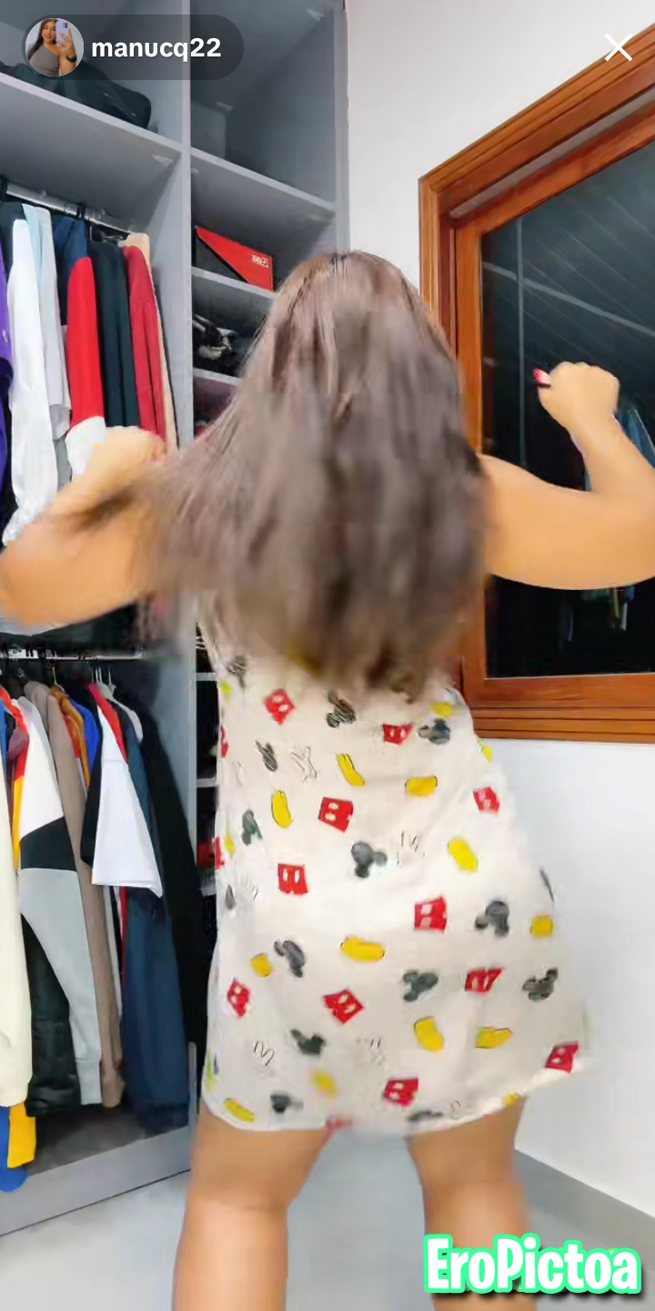 Live tiktok photo featuring Farol
