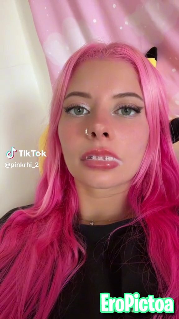 From TikTok Alone 💦👄 photo - Part 51