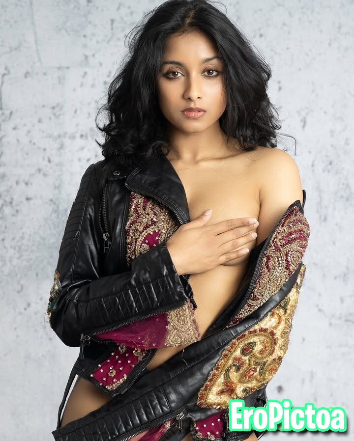 aathirarajeevofficial photo featuring Nri