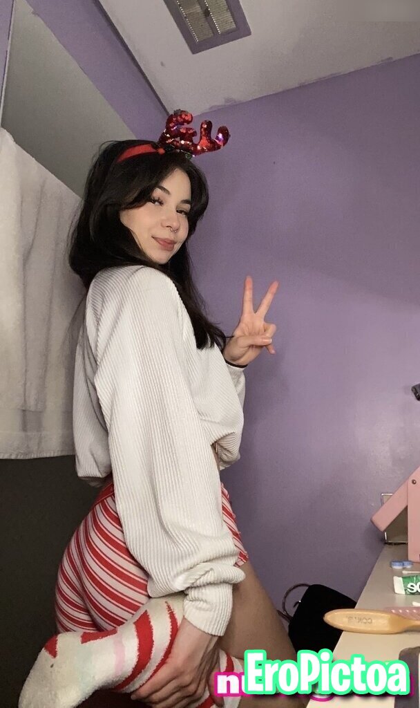 Petite tiktok hoe photo featuring cosplay - Part 49