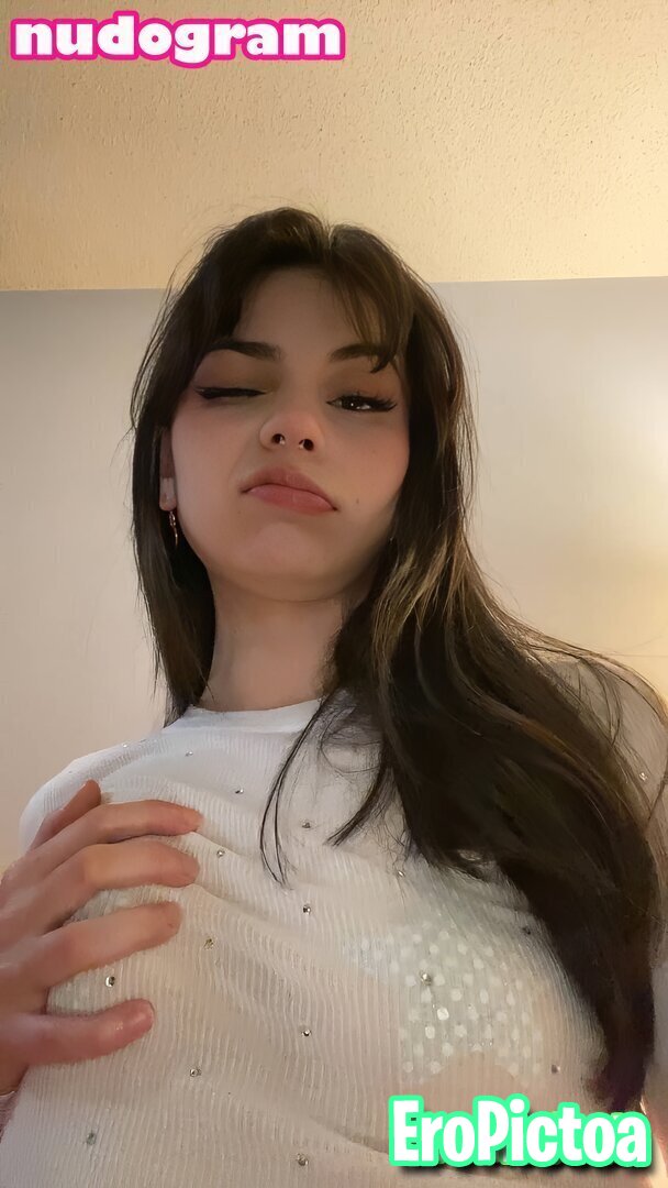 Petite tiktok hoe photo featuring exposed - Part 57