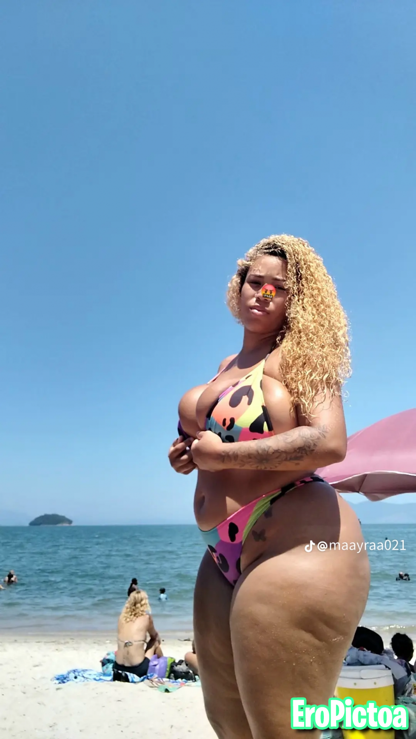 Famosinha do tiktok cavala (Interessados chama Dm) photo featuring Morena