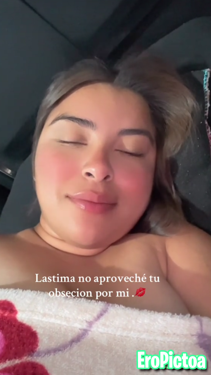 Teresita Güila https://vt.tiktok.com/ZSk6WHpLX/ photo featuring Mujer En Chanclas