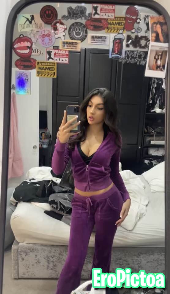 Busty tiktok slut photo featuring Petite - Part 9