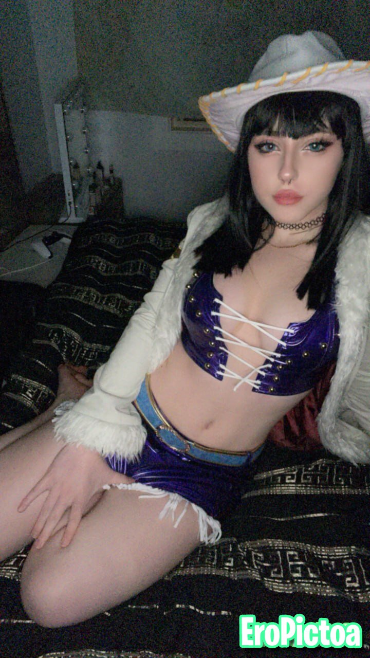 Sexy cosplayer photo featuring Big tits