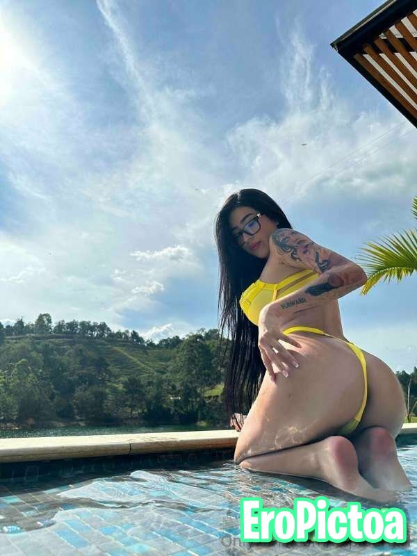 latina photo - Part 22