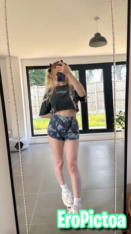 egirl teen photo
