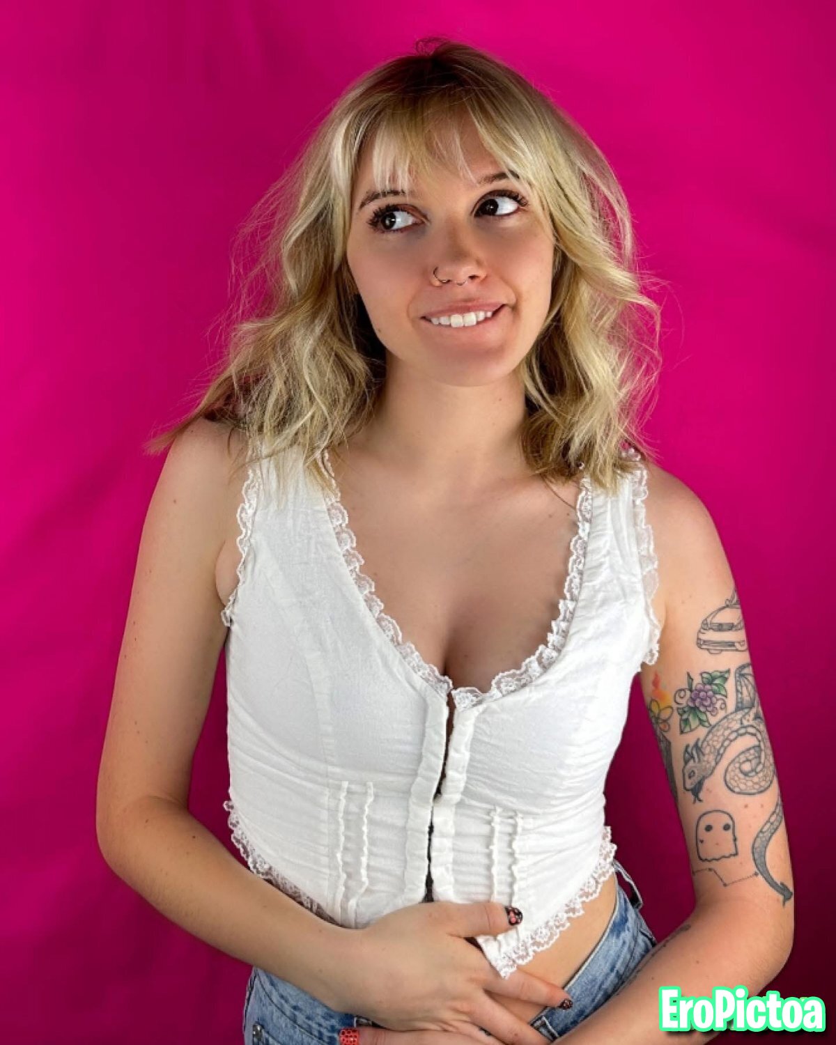 Sexy tiktoker photo featuring tiktok - Part 8