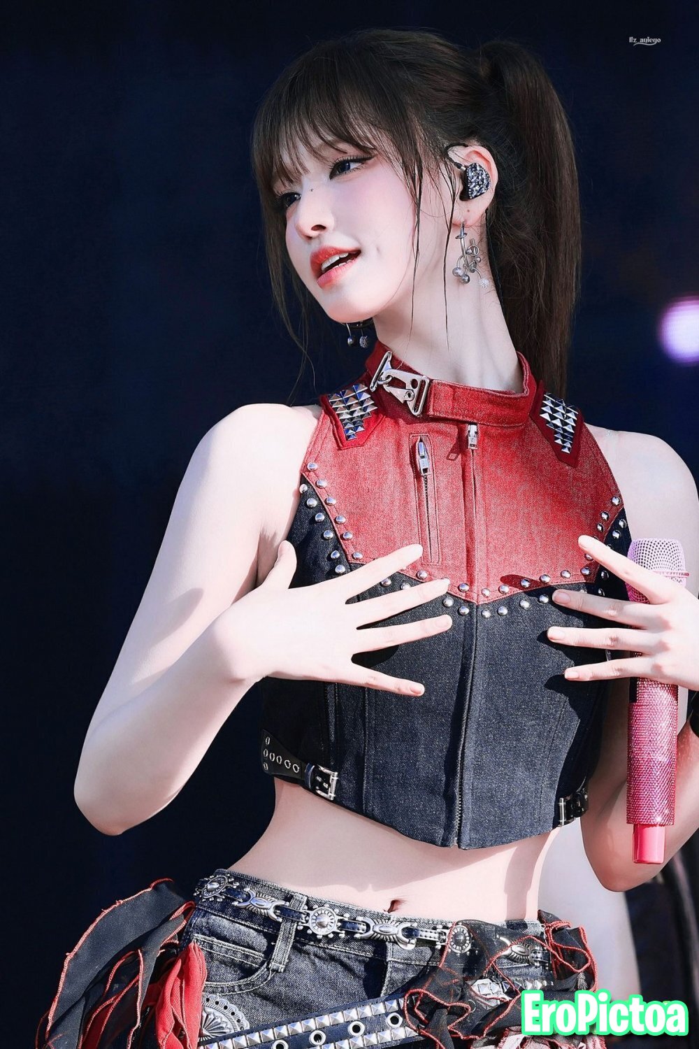 리즈 photo featuring ai - Part 13