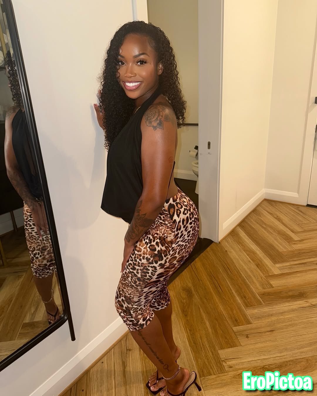 Slim thick chrssysswrld photo - Part 12