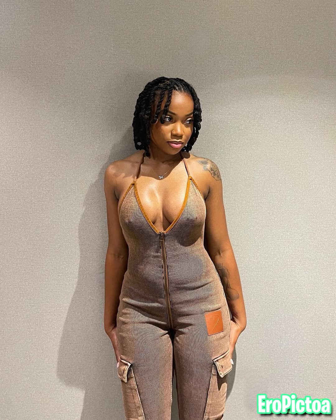 Slim thick chrssysswrld photo - Part 22