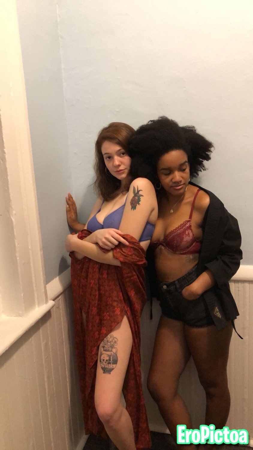 Your Emo Ex Lyla Exposed! photo featuring Coed