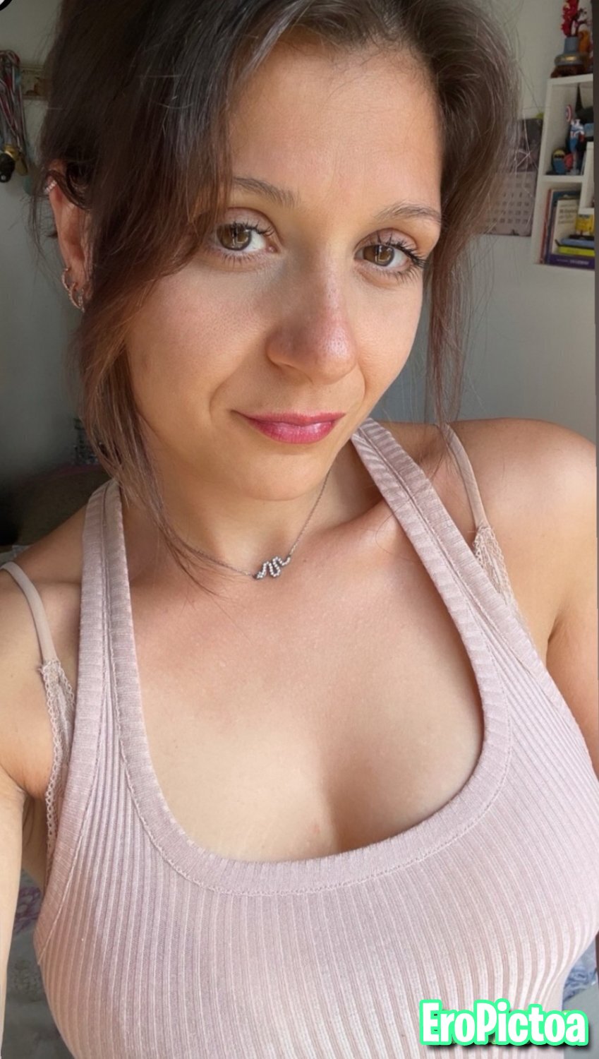 Marta photo