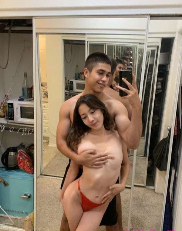Thumbnail for Nika Asian amateur couple homemade special Leaks
