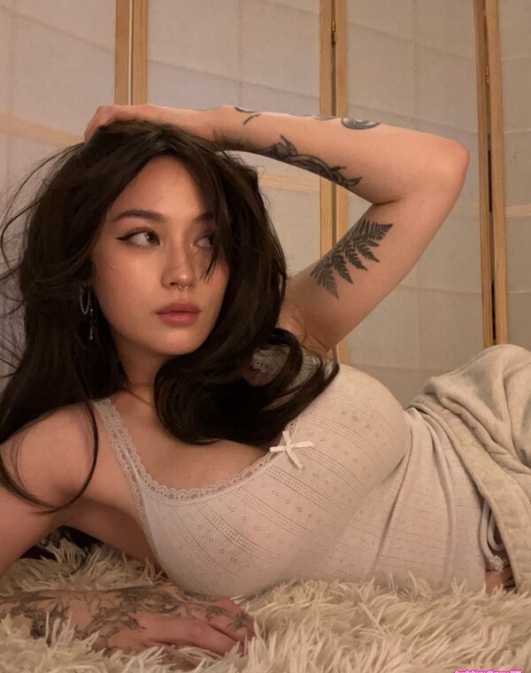 Thumbnail for 589VYL - hottest ABG streamer Leaks