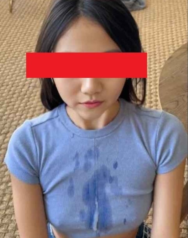 Thumbnail for leaking a slut named lily dm me if u want to be leaked to