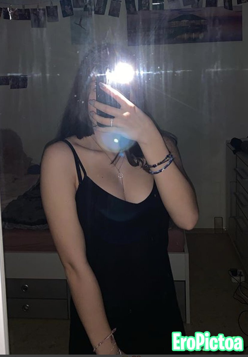 leaked nudes photo featuring huge tits - Part 53