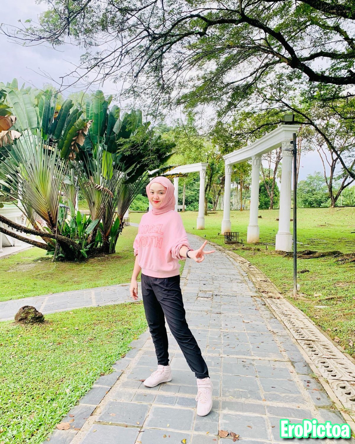 Sweetidna leak photo featuring jilbab - Part 64