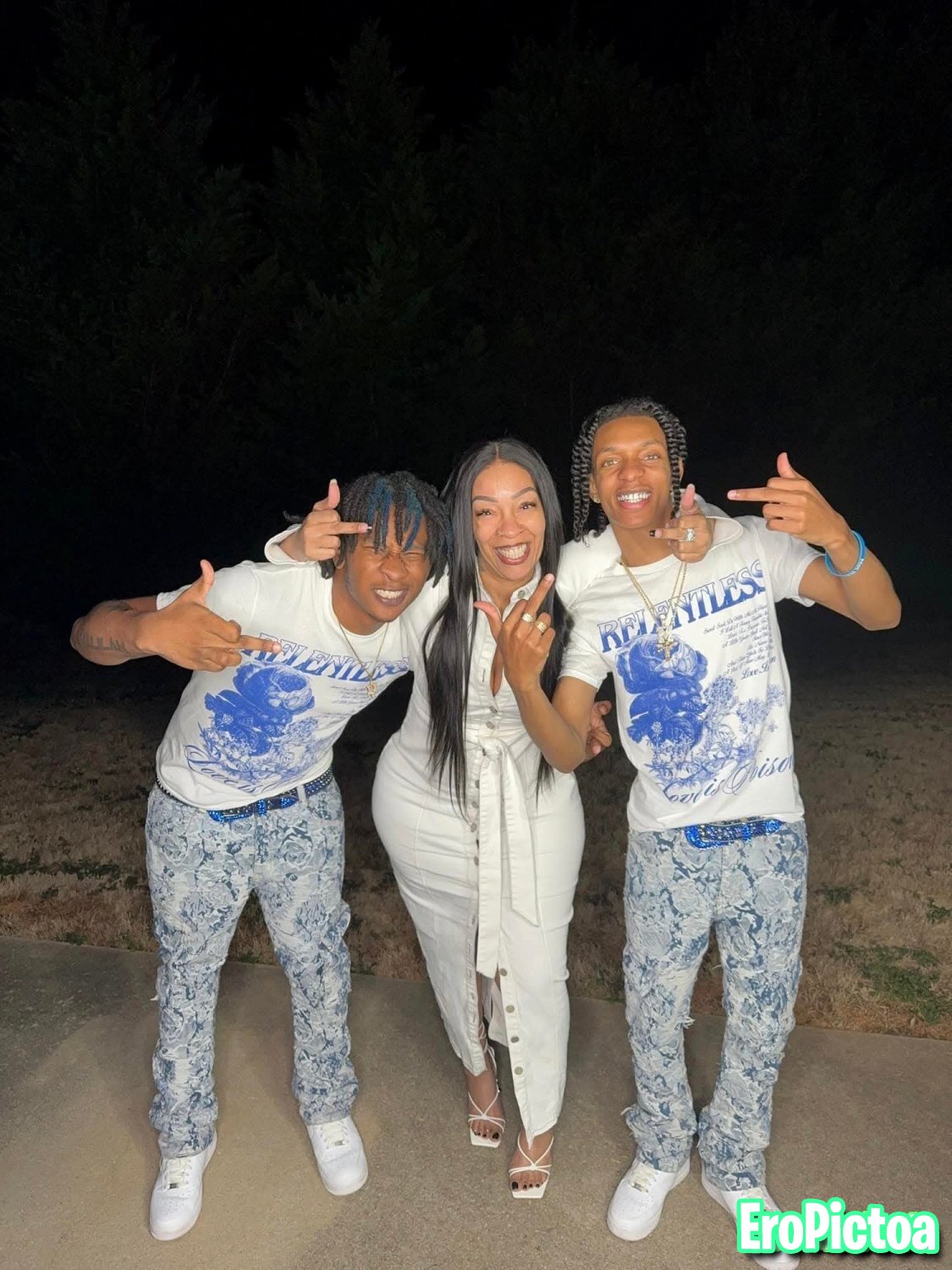 KLala part 4 photo featuring bigbootymom - Part 10