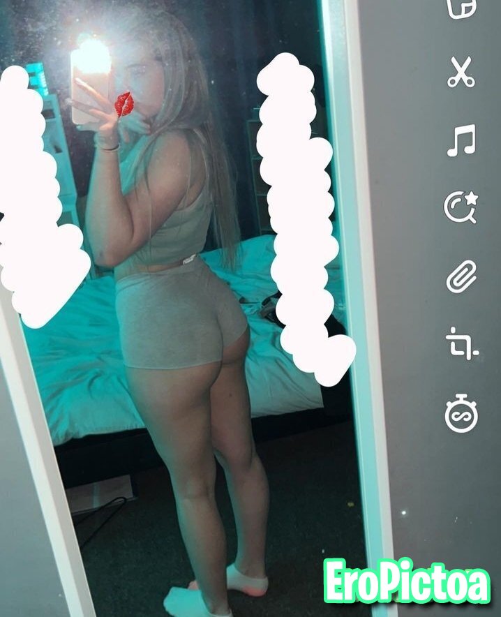 18yo ass 🤤 photo - Part 2