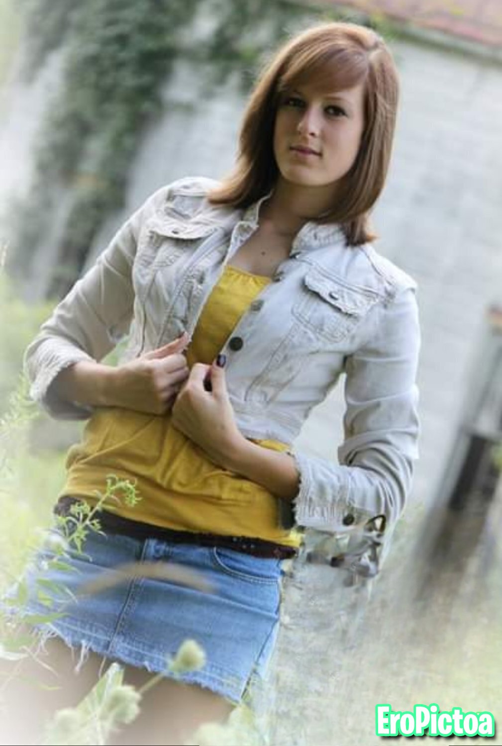 18yo Haley photo featuring barely legal