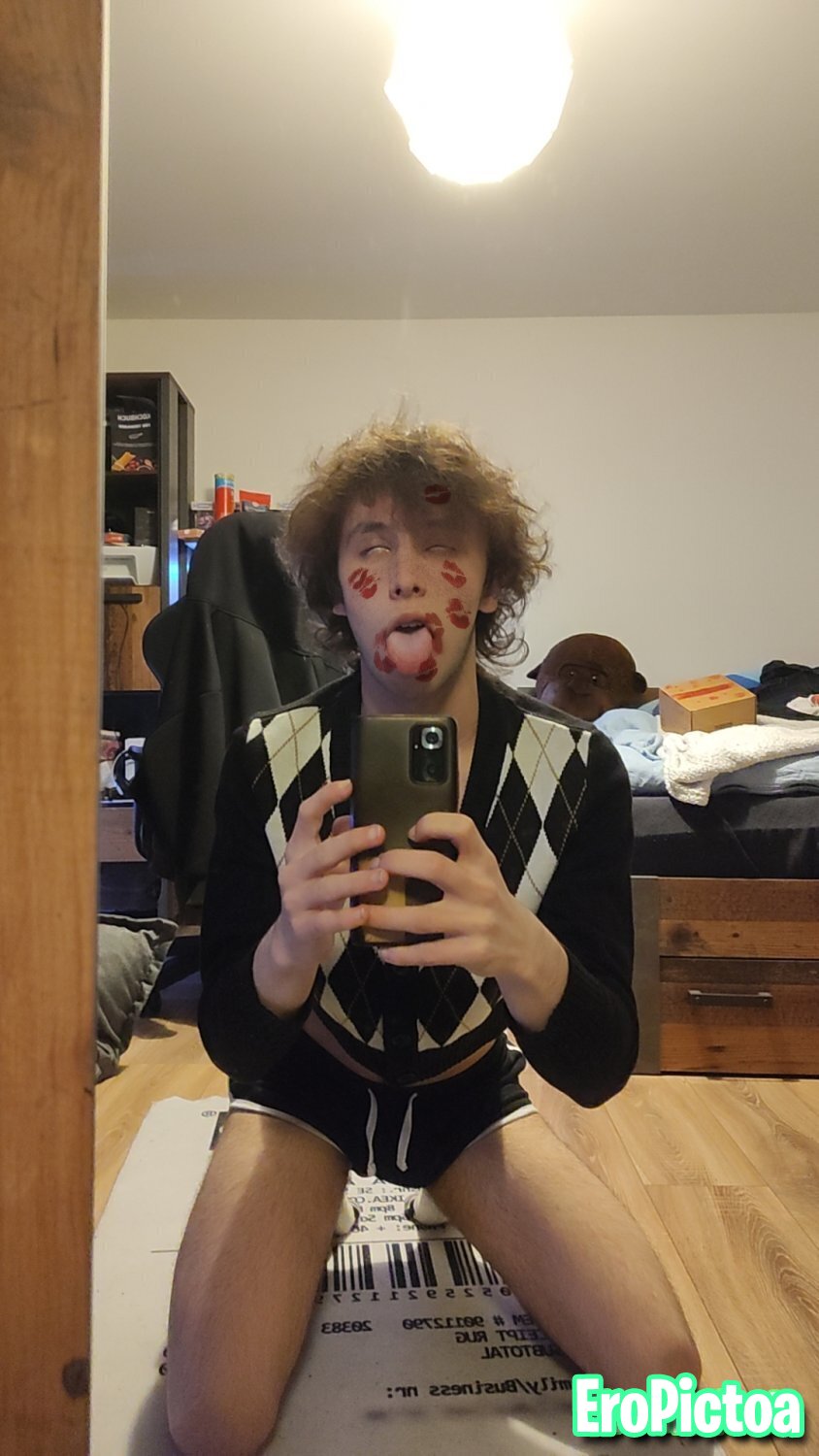 Cute 18yo Luis first time exposed online photo featuring 18
