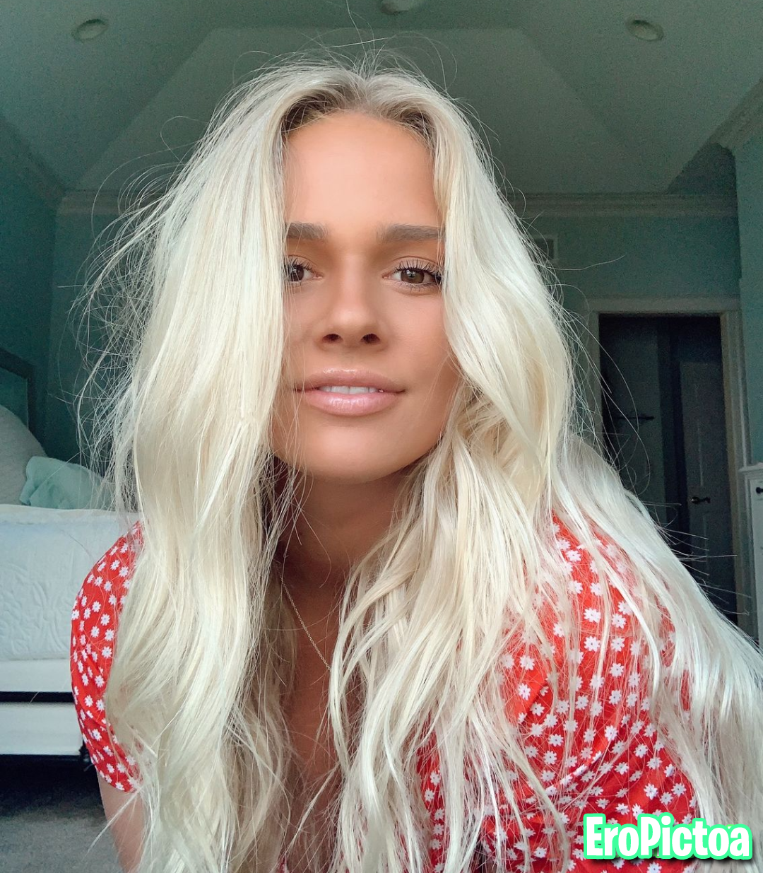 Blonde Baddie photo featuring Hot - Part 5